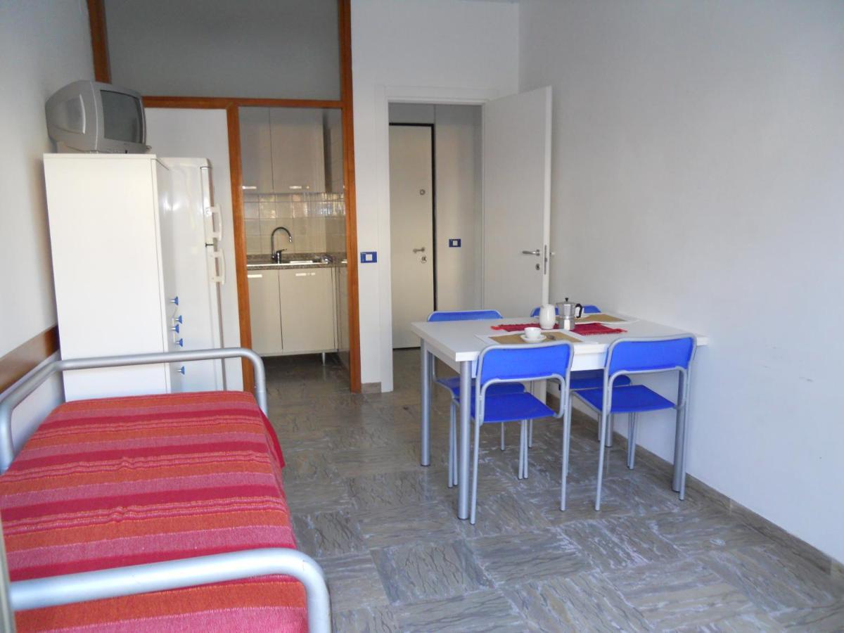 ביביונה Residence Pineda מראה חיצוני תמונה